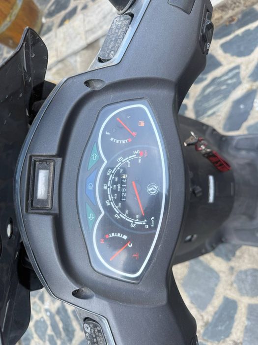 Скутер SYM HD 125 EVO