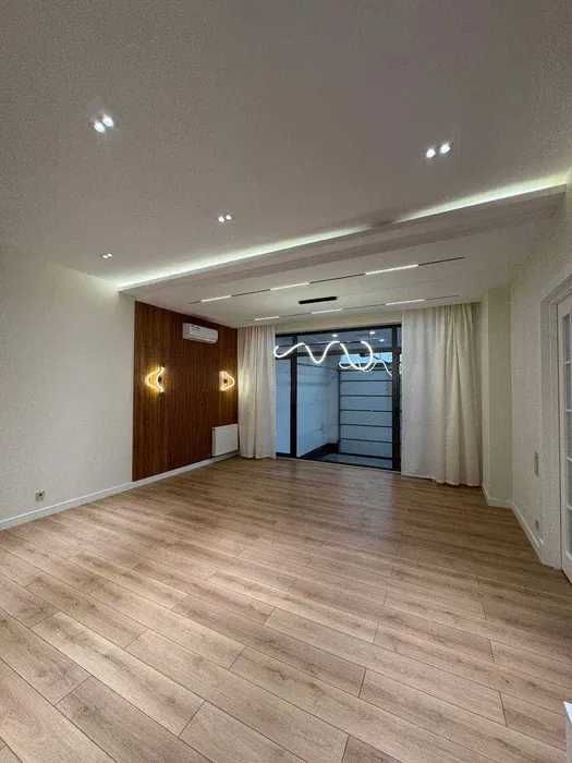 Сдам Евродом 4-соток на улице Ивлева современные Хай-Тек