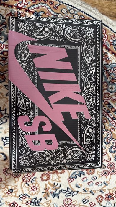 Кроссовки Nike SB Dunk