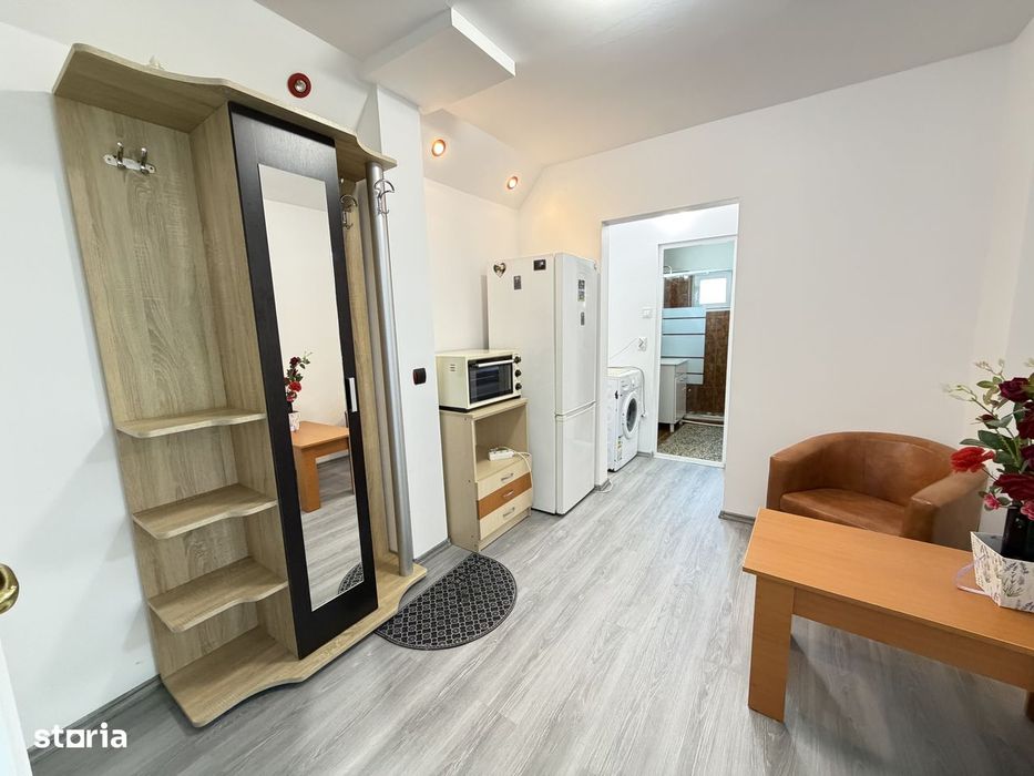 Apartament 2 camere Mioveni, Parter, Piata, mobilat si utilat