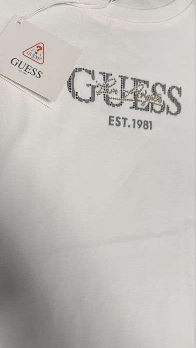 Guess дамси тениски- S/M