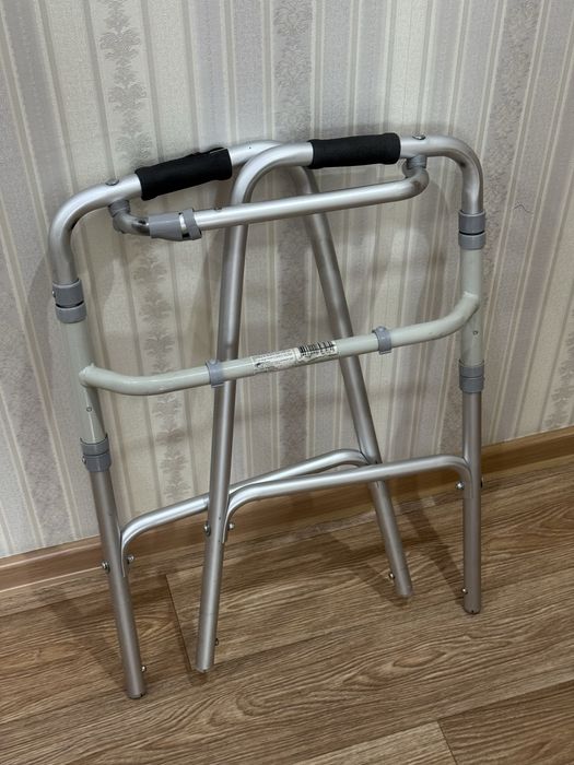 Ходунки для взрослых