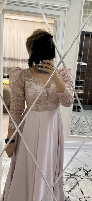 Вечернее платье