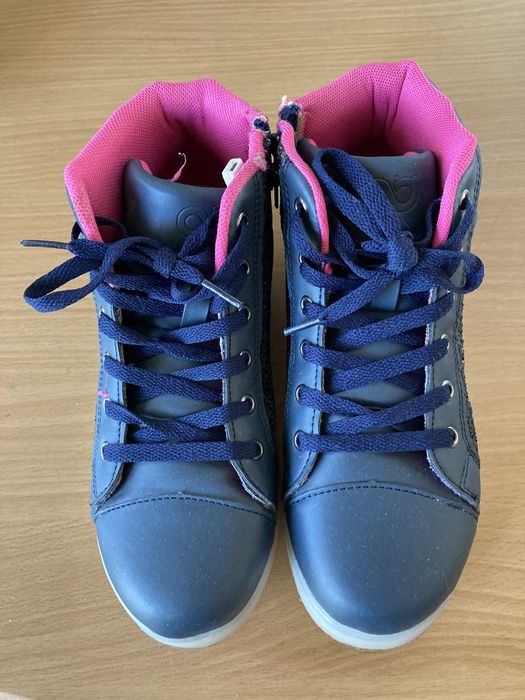 Ботинки для девочки