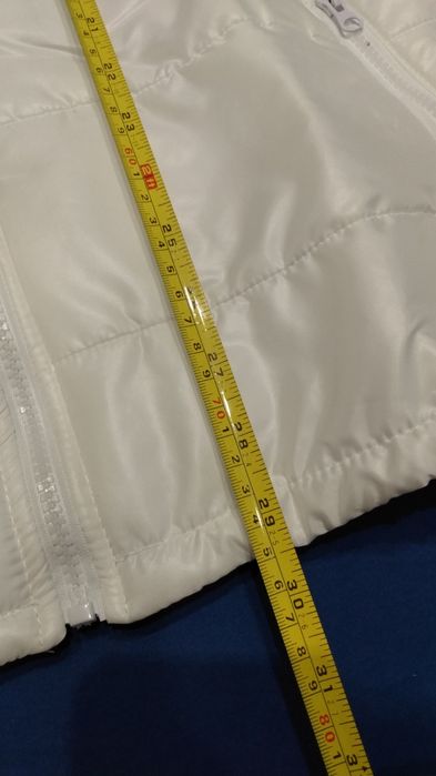 Бели работни ватирани/есенни  елеци