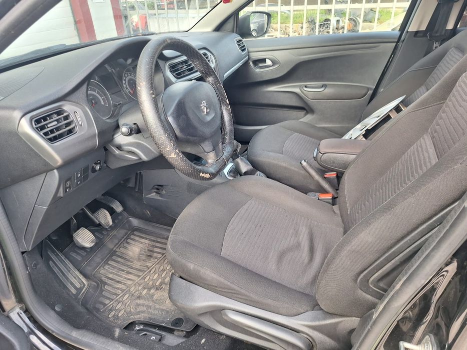 Dezmembrez Peugeot 301 2015 1.6 hdi