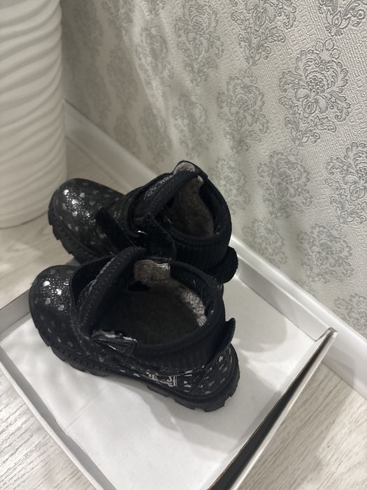 Полусапожки зимние, 32 размер ГОРЯЧАЯ ЦЕНА!!!очень теплые!!!