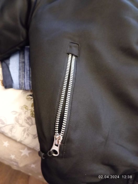 куртка на мальчика..