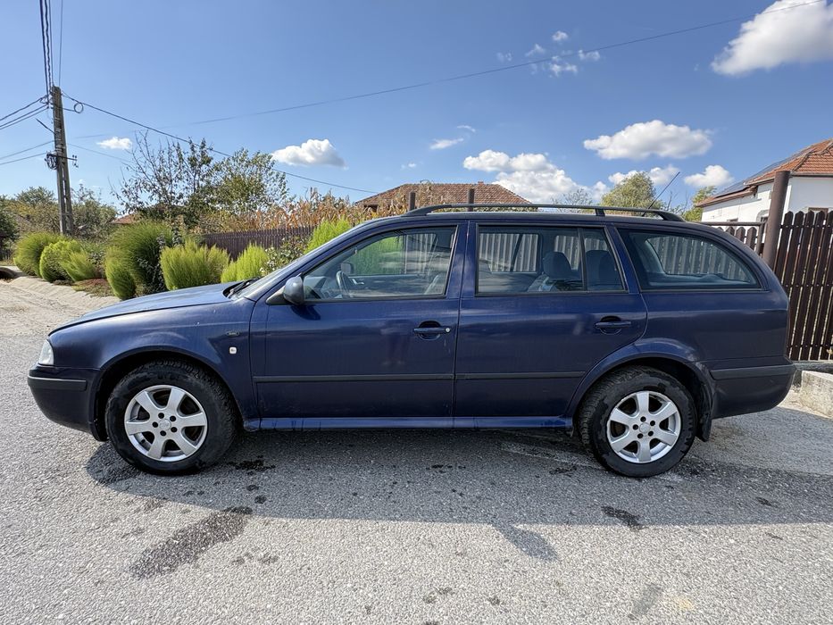 Skoda Octavia 1