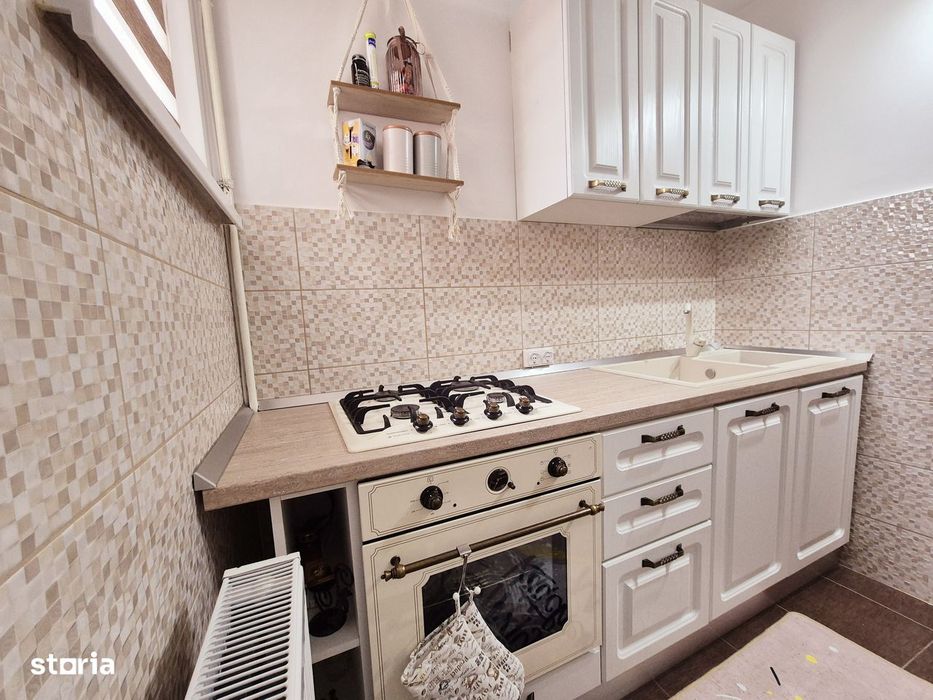 Apartament modern cu 3 camere, zona Dărmănești