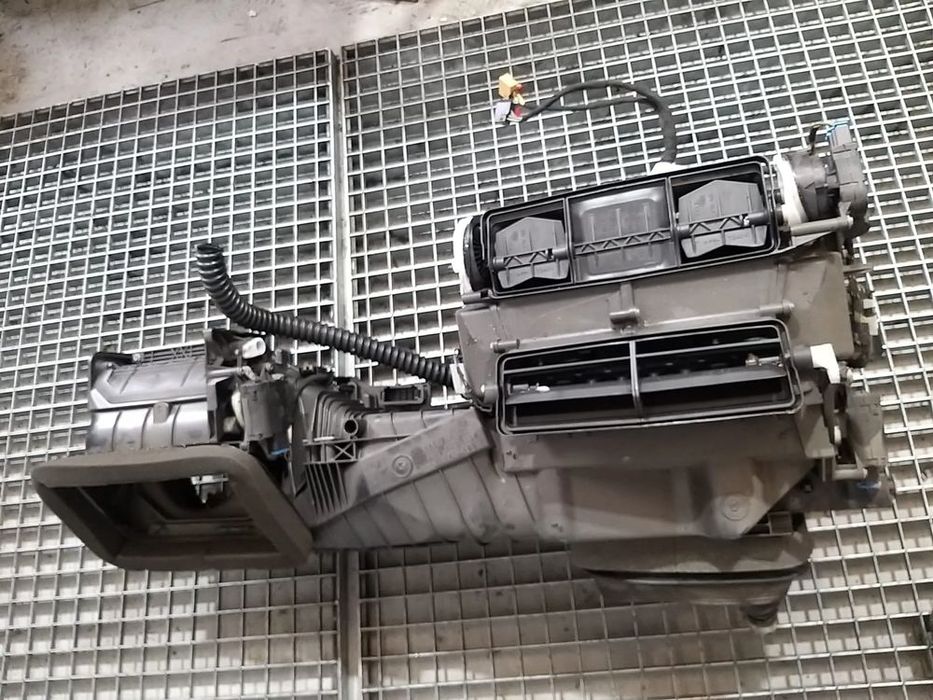 Tulumba clima bord skoda yeti 5l 5l1820003f