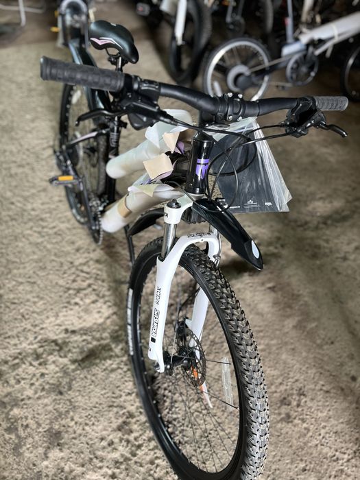 Американский MTB Mongoose Montana W 27.5 Для женщин или детям.