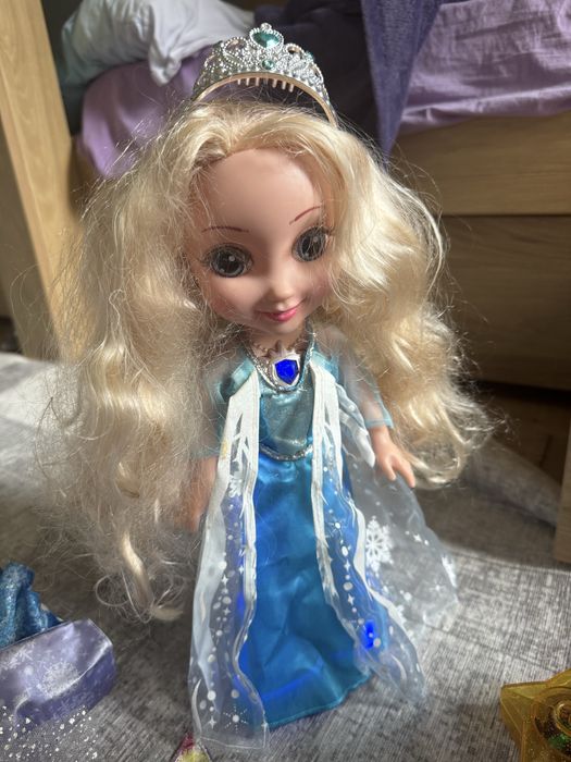 Детска музикална играчка Елза от Замръзналото кралство