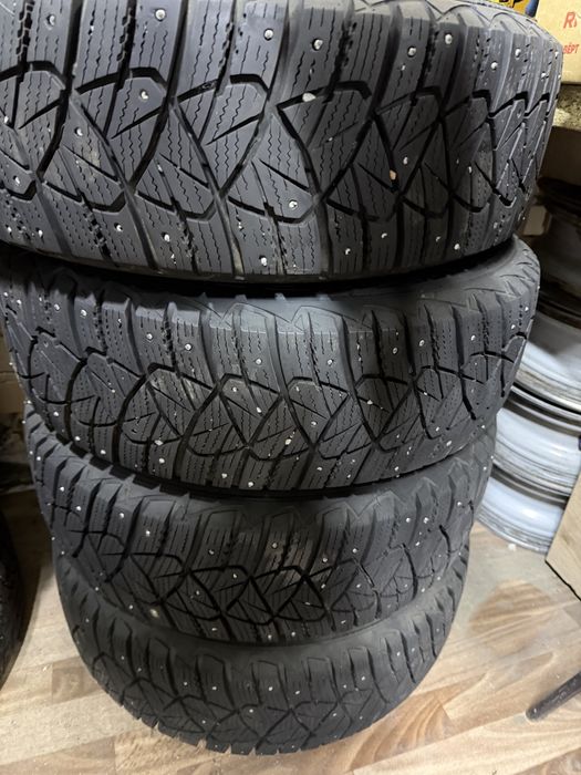 Продам резину с дисками на коболд размер 15