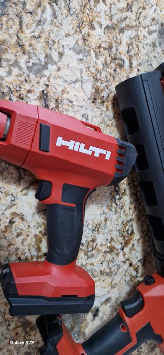 Hilti set scule pe acumulator