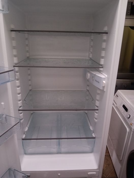 Комбиниран хладилник с фризер Миеле Miele с 2 години гаранция!