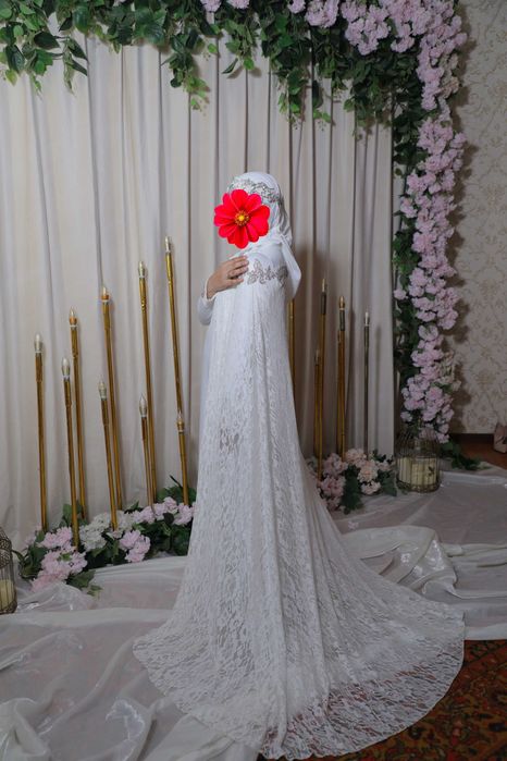 Kelin ko'ylak Abaya sotiladi