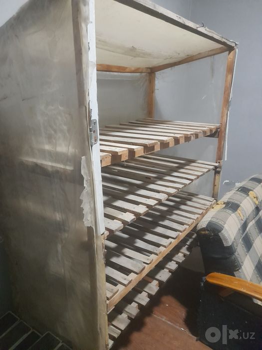 Sotiladi 1200 dolir