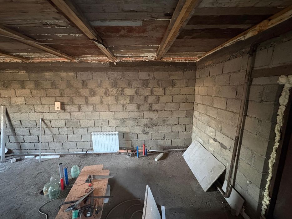 Продам ДОМ район КСМ