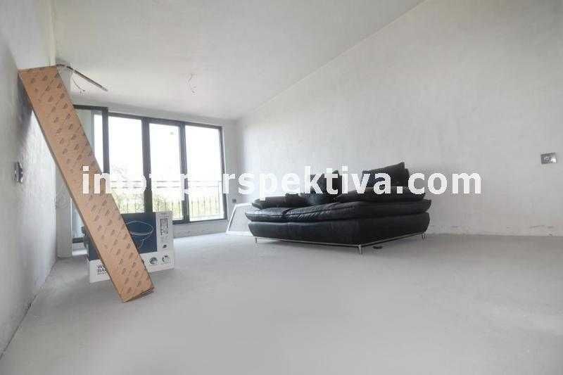 Продава се Двустаен апартамент в Пловдив, Център - 67 кв.м за 2400 €/кв.м - Снимка #1