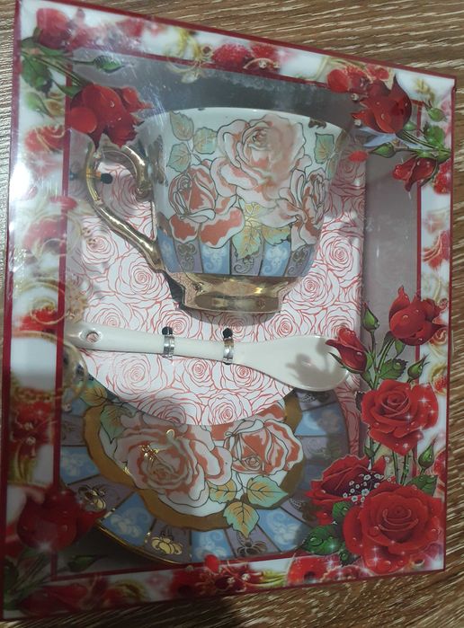 Чаша за капучино+чиния и лъжичка-10лв.НОВО