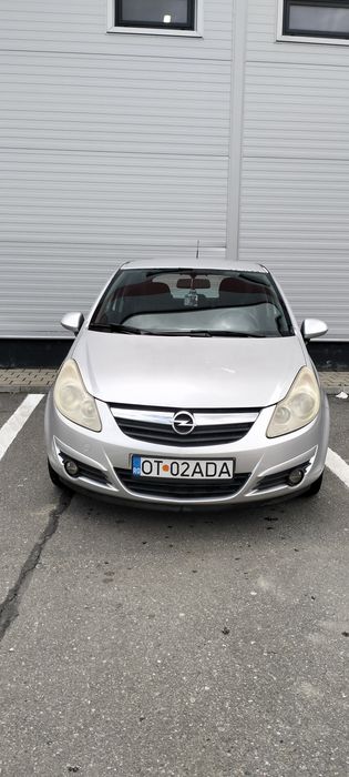 Opel corsa D 2008