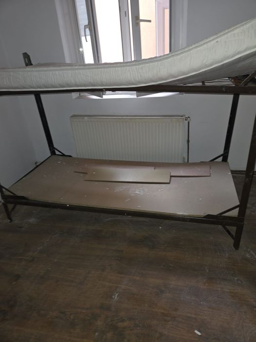 Paturi suprapuse 600 lei/pat simplu 300 lei