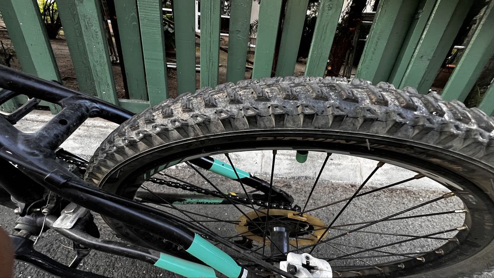 Bicicleta Decathlon  Btwin roti 24 copil 9-12 ani frane disc