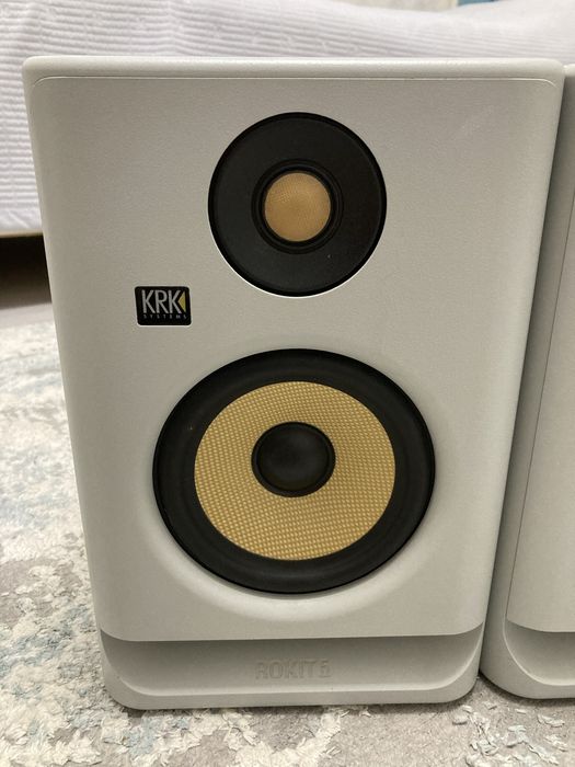 Студийные мониторы KRK ROKIT5 G4