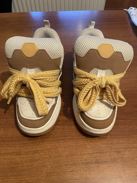 Sneaker chunky zara nr 39 culoare bej