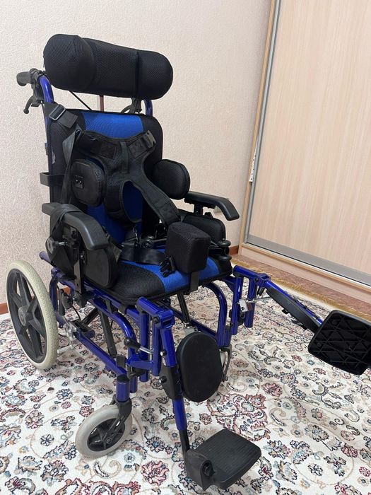 Срочно продам коляска для детей инвалидов