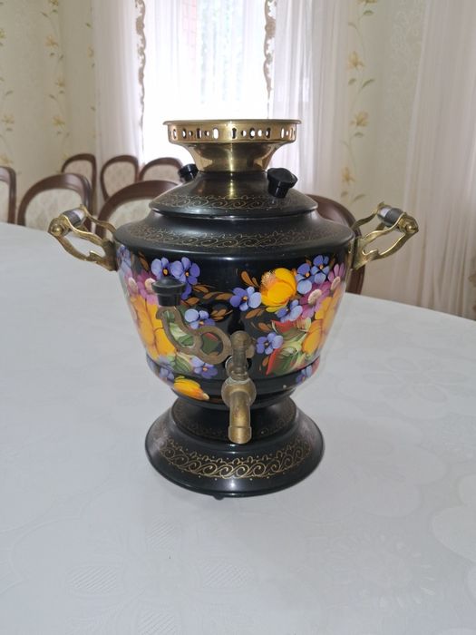 Продам электрический самовар.