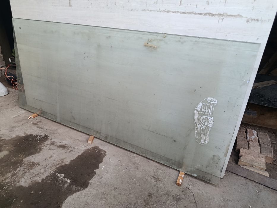 Стекло для стола толстый