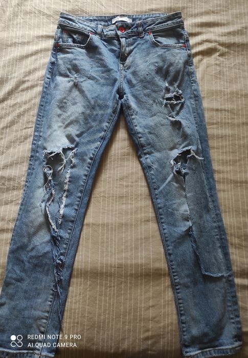 Продавам дънки Зара