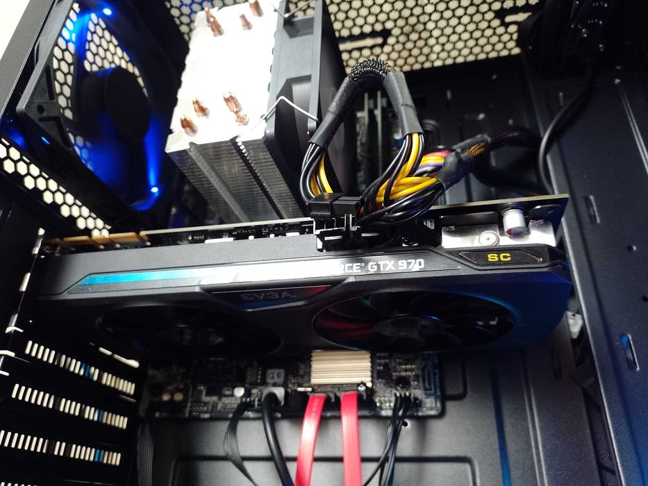 PC Unitate GAMING i7 6700K 4.2Ghz/GTX970 4GB GDDR5/16GB DDR4/SSD/GTA V