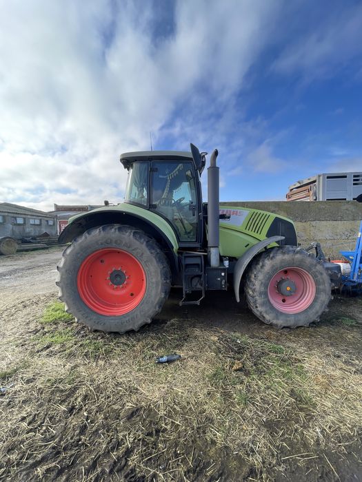 Tractor Claas 850 axion