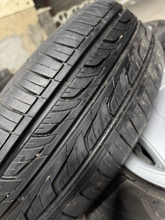 Продам новую резину лето