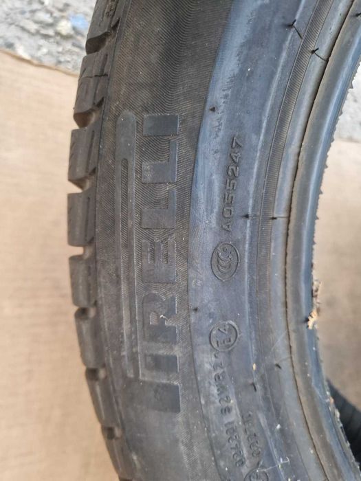 4 Pirelli R18 245/50 Зимни гуми  DOT2820