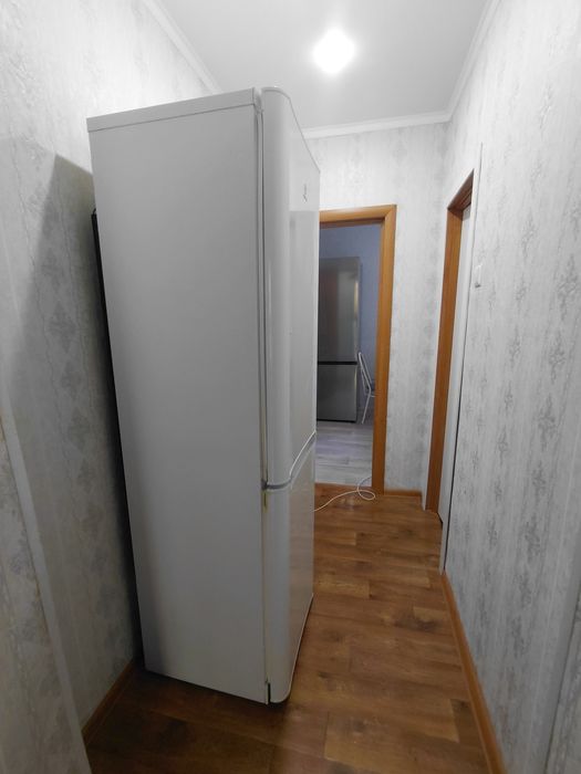 Холодильник двухкамерный