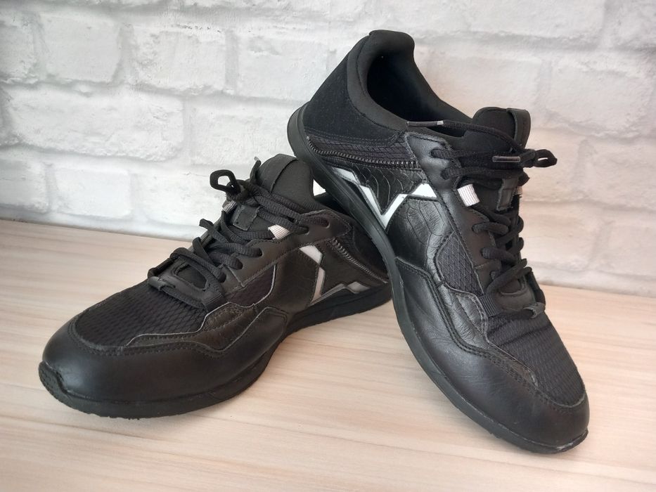 Diesel маратонки 44