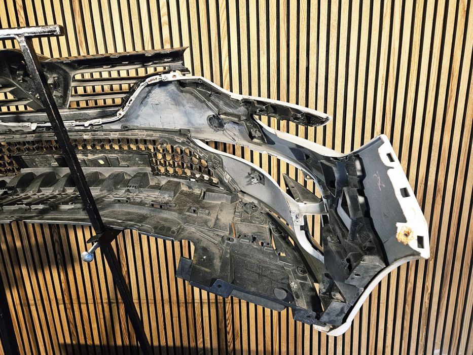 Renault MEGANE IV 4 GT LINE 2016/2020 bara fata grila spoiler BF3774