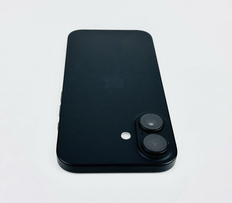 Apple iPhone 16 128GB Black Отличен! Гаранция!