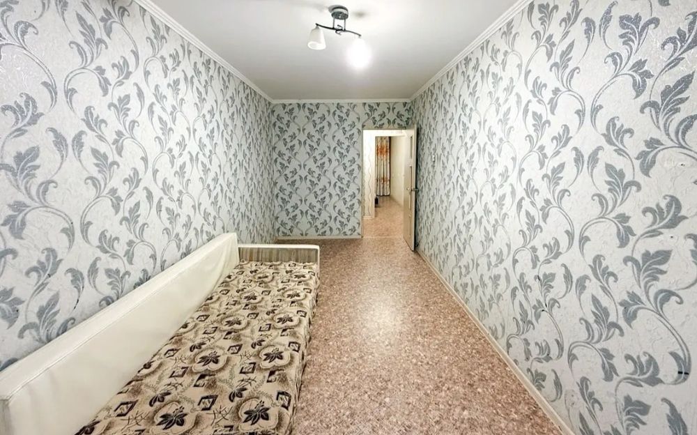 продам 2-х ком. 46кв. 4мкр. 3-этаж