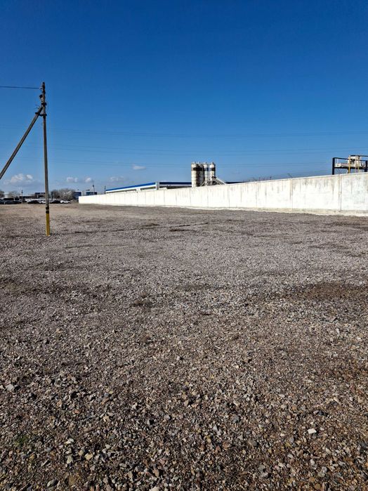 Avtoturargoh (Автостоянка) ijaraga beriladi