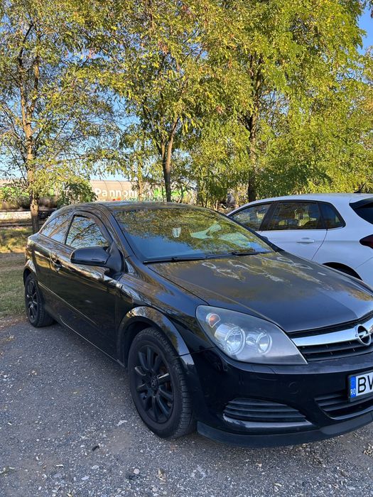 Opel Astra GTC 150 cp