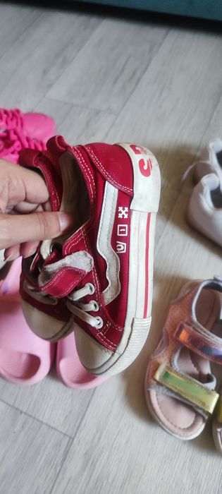 Обувь на девочку