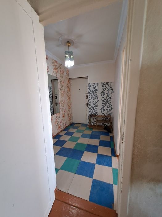 Angren, Dukent 12chi kvartal,2chi uy,12chi kvartira