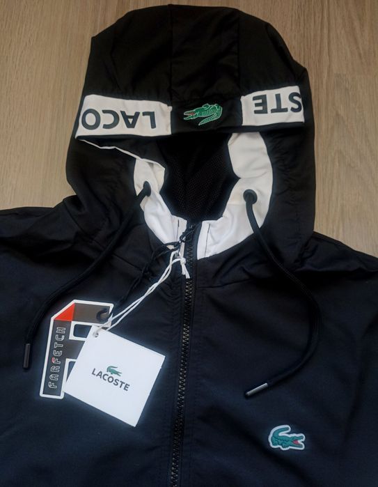 Мъжки спортни екипи Lacoste