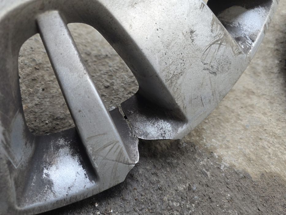 Тасове 16 - Opel