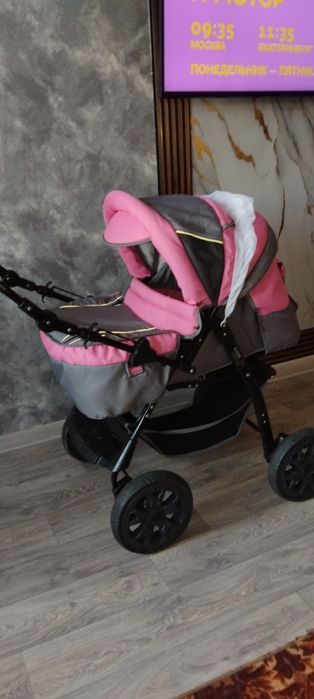Продам детскую коляску.